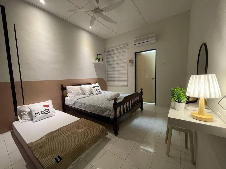 42 Symphony 12pax 4bedroom 3bathroom 3carpark