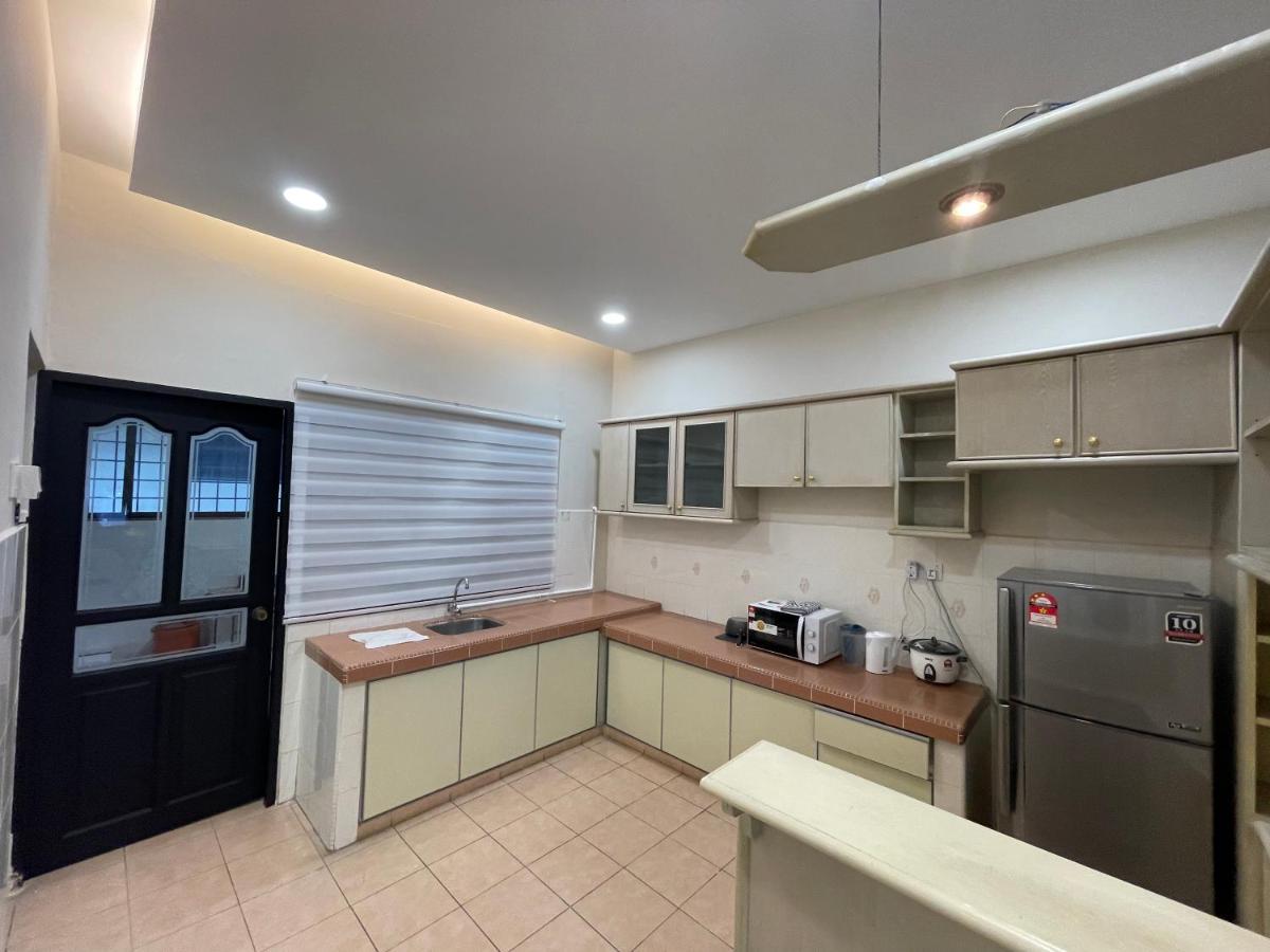 42 Symphony 12pax 4bedroom 3bathroom 3carpark * Ipoh